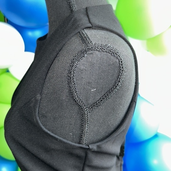 Express Black Midi Dress With Cut Out - Picture 5 of 15